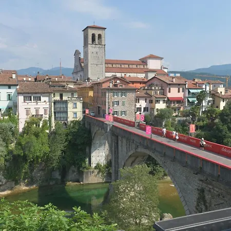 Dimora Sul Ponte Del Diavolo Lägenhet